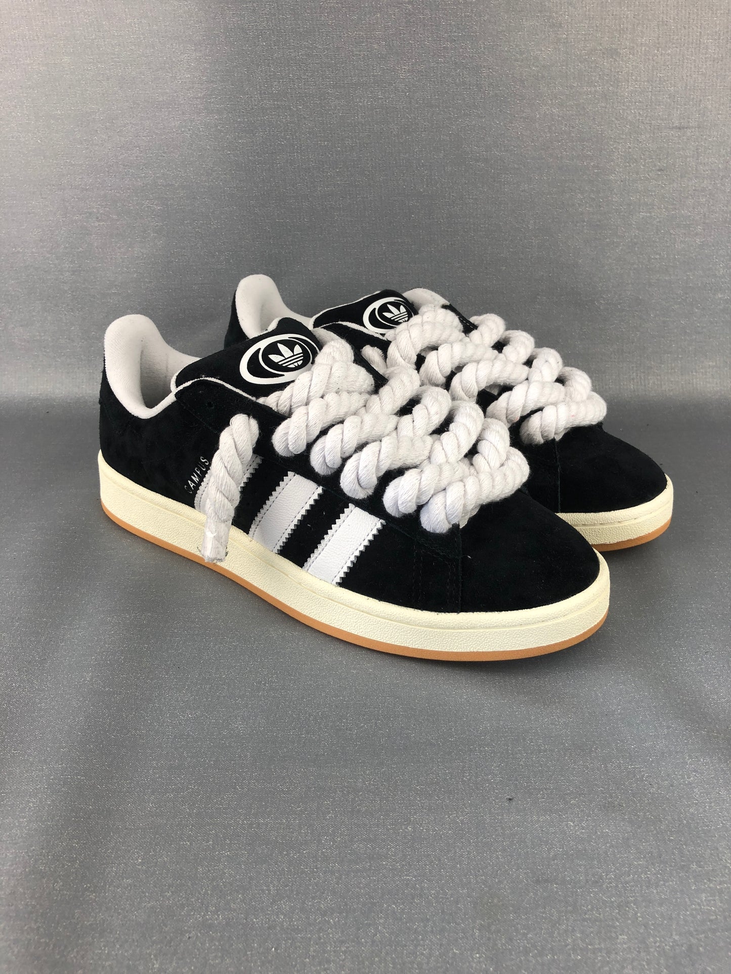Black Adidas Campus 00s | Rope Laces Weiß