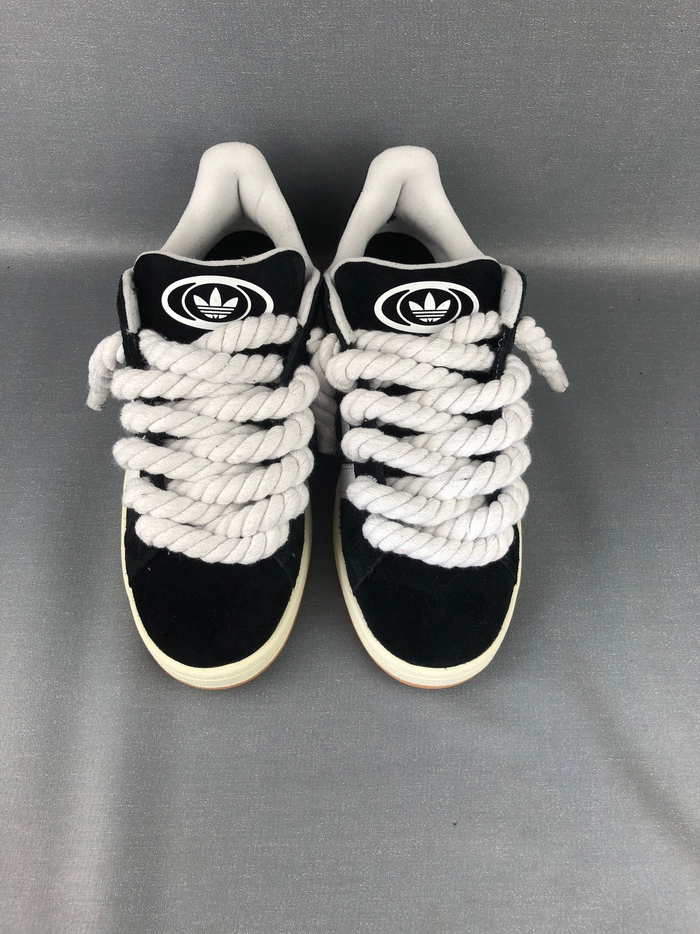 Black Adidas Campus 00s | Rope Laces Weiß