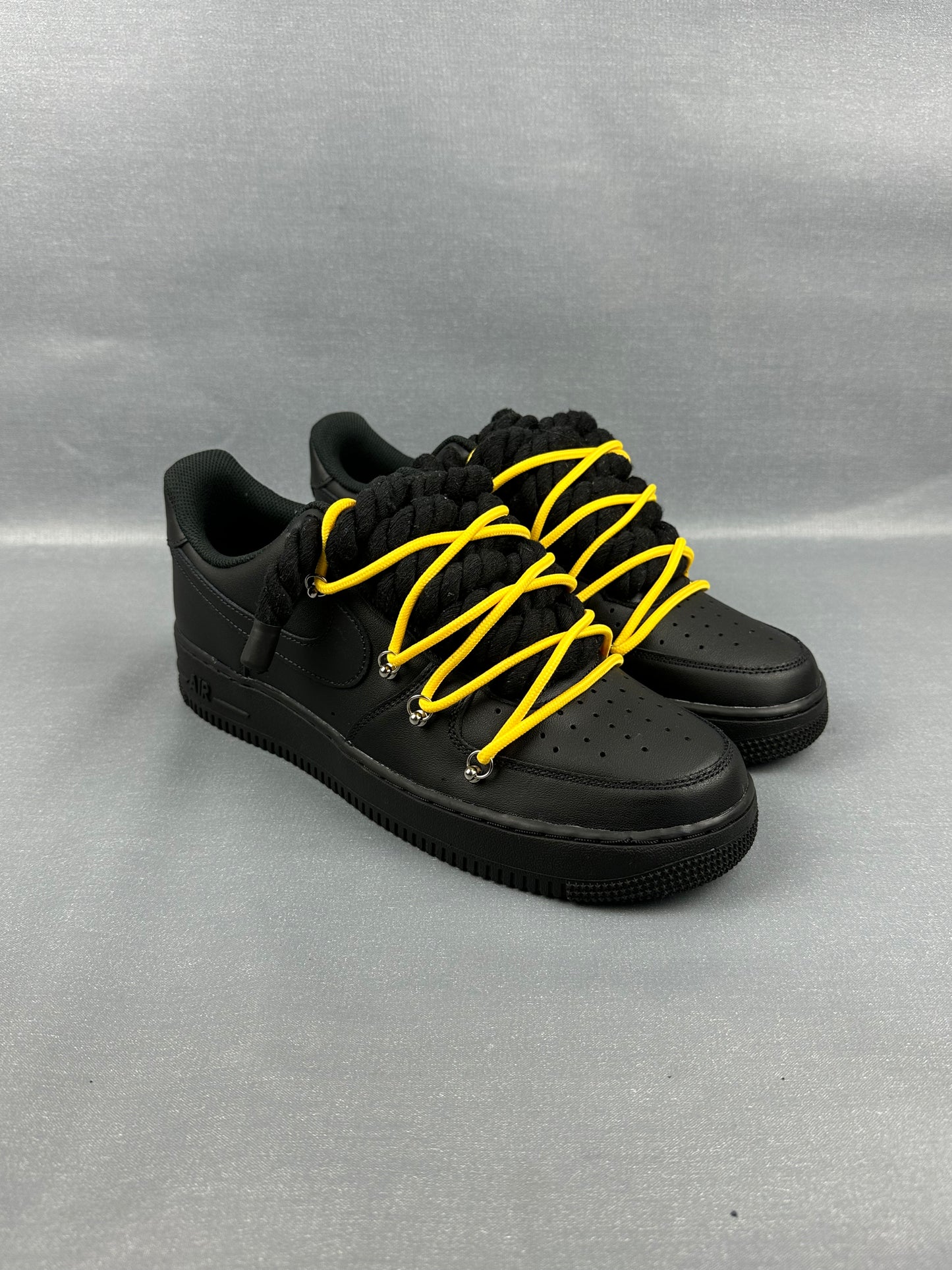 AF1 Black | Spesh Laces Yellow